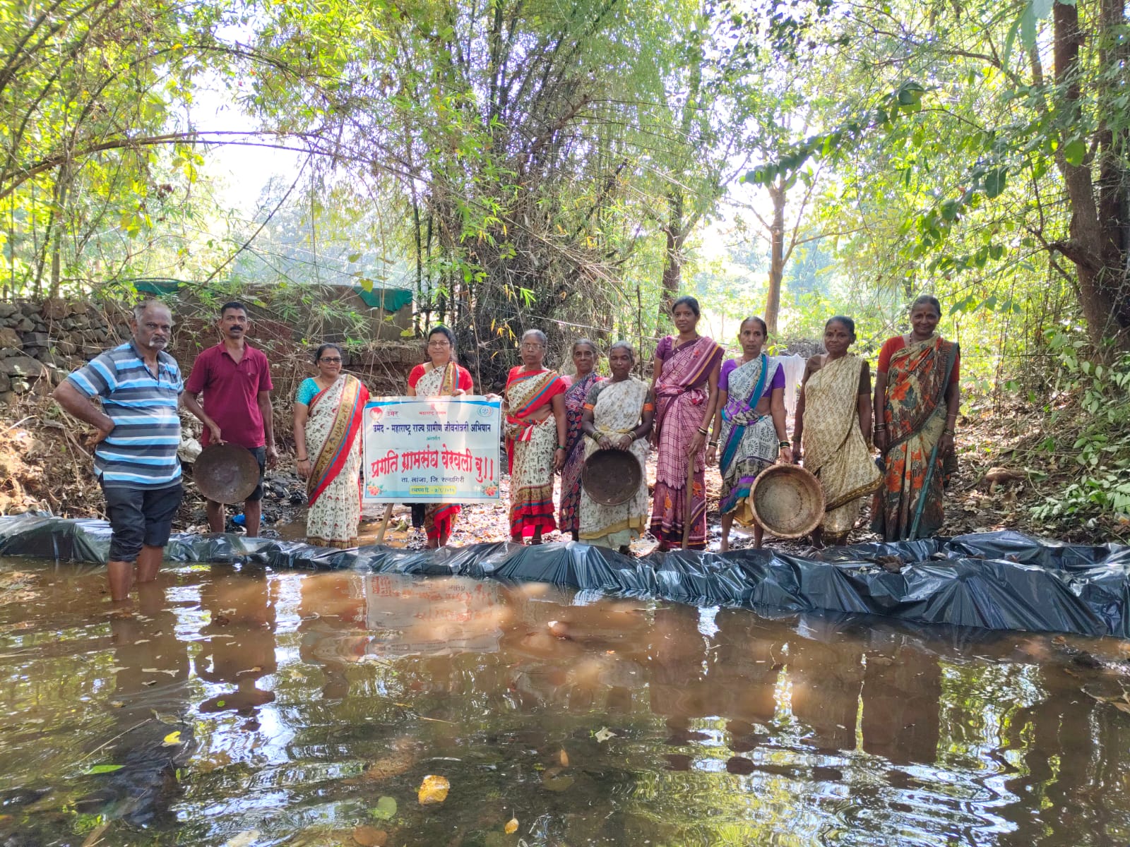 श्रमदानातून जलसंधारणाचा मोठा टप्पा; वेरवलीत ग्रामस्थांच्या सहभागातून वनराई व कच्चे बंधारे पूर्ण. 